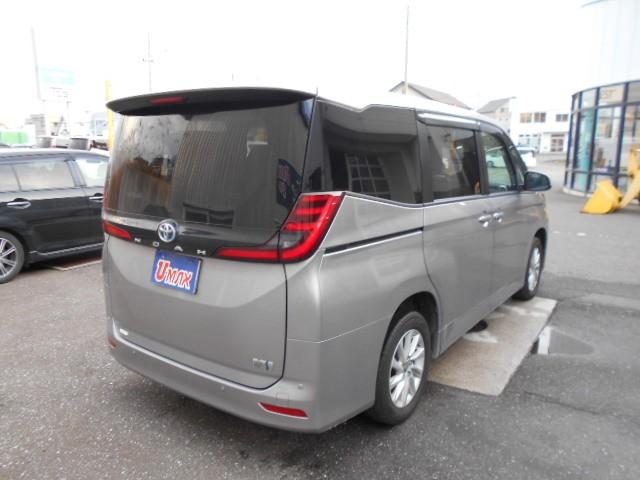 ノア ハイブリッドG 4WD 乗車定員7人 ハイブリッド(20枚目)