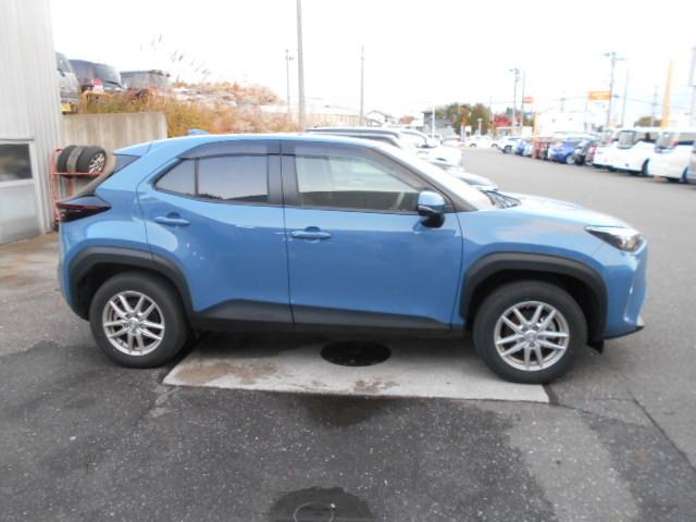 ヤリスクロス ハイブリッドX 4WD ハイブリッド メモリーナビ フルセグTV バックカメラ Bluetooth接続 スマートキー レーンアシスト 衝突被害軽減システム 盗難防止システム オートマチックハイビーム オートライト(17枚目)