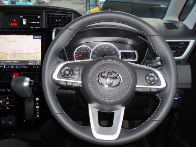 ルーミー カスタムG 4WD 両側電動スライドドア 衝突被害軽減システム メモリーナビ バックカメラ フルセグ LEDヘッドランプ アルミホイール スマートキー アイドリングストップ 盗難防止装置 キーレス 横滑り防止機能(9枚目)