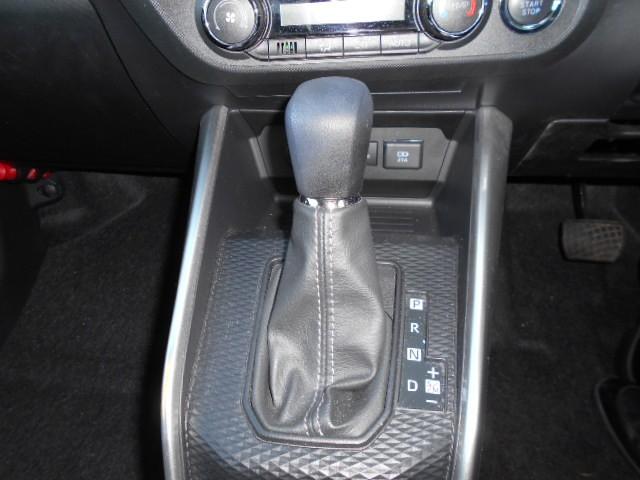 ライズ Ｇ　４ＷＤ　寒冷地仕様　スマートキー　オートマチックハイビーム　オートライト　衝突被害軽減システム　レーンアシスト　ＬＥＤヘッドライト　シートヒーター　アイドリングストップ　ＡＢＳ　運転席エアバッグ（6枚目）