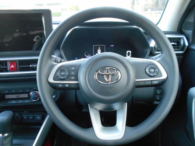 ライズ Ｇ　４ＷＤ　寒冷地仕様　スマートキー　オートマチックハイビーム　オートライト　衝突被害軽減システム　レーンアシスト　ＬＥＤヘッドライト　シートヒーター　アイドリングストップ　ＡＢＳ　運転席エアバッグ（7枚目）