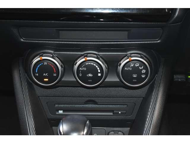 ＭＡＺＤＡ２ １５Ｓ　Ｂｌａｃｋ　Ｔｏｎｅ　Ｅｄｉｔｉｏｎ　３６０°ビュー　ＣＤ／ＤＶＤプレーヤー＋地デジチューナー　３６０°　キーレス　誤発進抑制　パーキングセンサー　レーダークルーズ　ＡＷＤ　ＬＥＤヘッドライト　ＥＴＣ　フルセグＴＶ　３６０°ビューカメラ（7枚目）