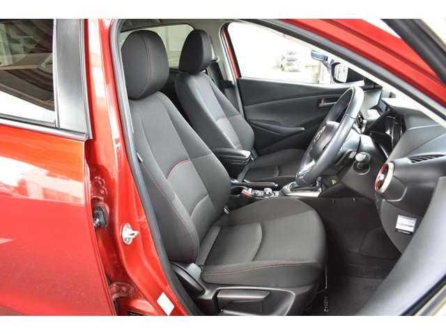 ＭＡＺＤＡ２ １５Ｓ　Ｂｌａｃｋ　Ｔｏｎｅ　Ｅｄｉｔｉｏｎ　３６０°ビュー　ＣＤ／ＤＶＤプレーヤー＋地デジチューナー　３６０°　キーレス　誤発進抑制　パーキングセンサー　レーダークルーズ　ＡＷＤ　ＬＥＤヘッドライト　ＥＴＣ　フルセグＴＶ　３６０°ビューカメラ（13枚目）