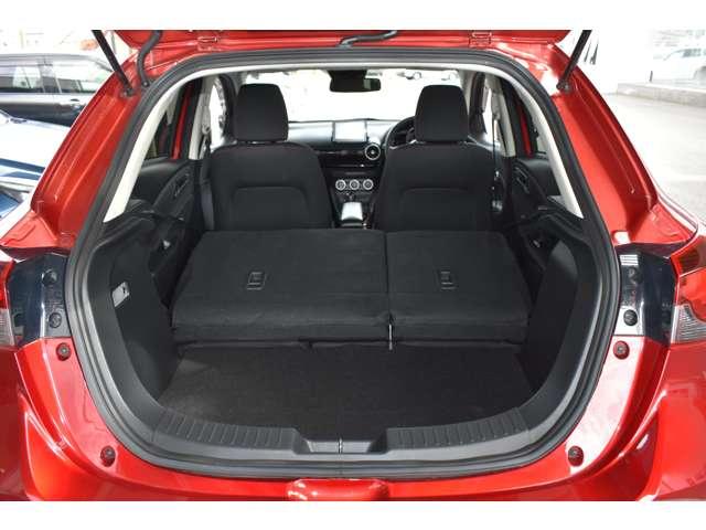 ＭＡＺＤＡ２ １５Ｓ　Ｂｌａｃｋ　Ｔｏｎｅ　Ｅｄｉｔｉｏｎ　３６０°ビュー　ＣＤ／ＤＶＤプレーヤー＋地デジチューナー　３６０°　キーレス　誤発進抑制　パーキングセンサー　レーダークルーズ　ＡＷＤ　ＬＥＤヘッドライト　ＥＴＣ　フルセグＴＶ　３６０°ビューカメラ（16枚目）