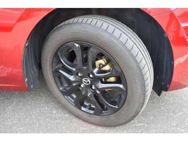 ＭＡＺＤＡ２ １５Ｓ　Ｂｌａｃｋ　Ｔｏｎｅ　Ｅｄｉｔｉｏｎ　３６０°ビュー　ＣＤ／ＤＶＤプレーヤー＋地デジチューナー　３６０°　キーレス　誤発進抑制　パーキングセンサー　レーダークルーズ　ＡＷＤ　ＬＥＤヘッドライト　ＥＴＣ　フルセグＴＶ　３６０°ビューカメラ（18枚目）