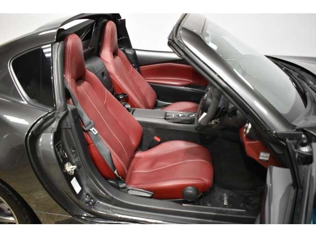 ロードスターＲＦ ＶＳ　Ｂｕｒｇｕｎｄｙ　Ｓｅｌｅｃｔｉｏｎ　バーガンディセレクション・ＭＡＺＤＡＳＰＥＥＤスト　ＳＣＢＳ　クリソナ　ＬＥＤライト　キーフリー　アドバンストキー　ＥＴＣ車載器　本革シート　フルセグテレビ　定期点検記録簿　ナビＴＶ　シートヒーター（14枚目）