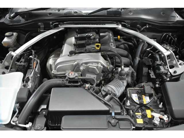 ロードスターＲＦ ＶＳ　Ｂｕｒｇｕｎｄｙ　Ｓｅｌｅｃｔｉｏｎ　バーガンディセレクション・ＭＡＺＤＡＳＰＥＥＤスト　ＳＣＢＳ　クリソナ　ＬＥＤライト　キーフリー　アドバンストキー　ＥＴＣ車載器　本革シート　フルセグテレビ　定期点検記録簿　ナビＴＶ　シートヒーター（19枚目）