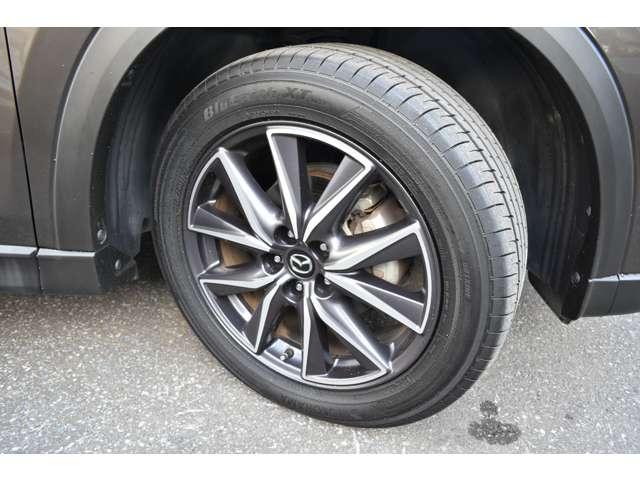 CX-5 25S Silk Beige Selection 360°ビ 360°ビューモニター・ボーズサウンド・CD/ 全方位モニター 前席シートヒーター アダプティブクルーズコントロール 衝突被害軽減システム 4WD フルセグTV パワーシート スマートキー 前後ソナー(18枚目)