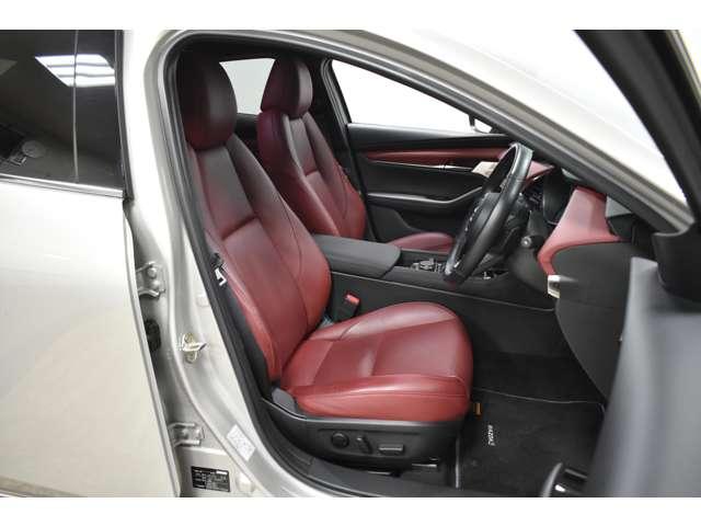 ＭＡＺＤＡ３ファストバック ＦＡＳＴＢＡＣＫ　２０Ｓ　Ｐｒｏａｃｔｉｖｅ　Ｔｏｕｒｉｎｇ　バーガンディパッケージ　レザーシート　３６０度ビュー　Ｐシート　フルセグＴＶ　レーダークルーズ　ＬＥＤヘッドライト　キーレス　衝突被害軽減ブレーキ　シートヒーター　ワンオーナー　ＤＶＤ再生　ＥＴＣ（13枚目）