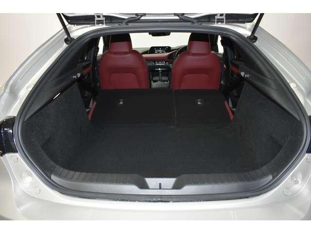 ＭＡＺＤＡ３ファストバック ＦＡＳＴＢＡＣＫ　２０Ｓ　Ｐｒｏａｃｔｉｖｅ　Ｔｏｕｒｉｎｇ　バーガンディパッケージ　レザーシート　３６０度ビュー　Ｐシート　フルセグＴＶ　レーダークルーズ　ＬＥＤヘッドライト　キーレス　衝突被害軽減ブレーキ　シートヒーター　ワンオーナー　ＤＶＤ再生　ＥＴＣ（15枚目）