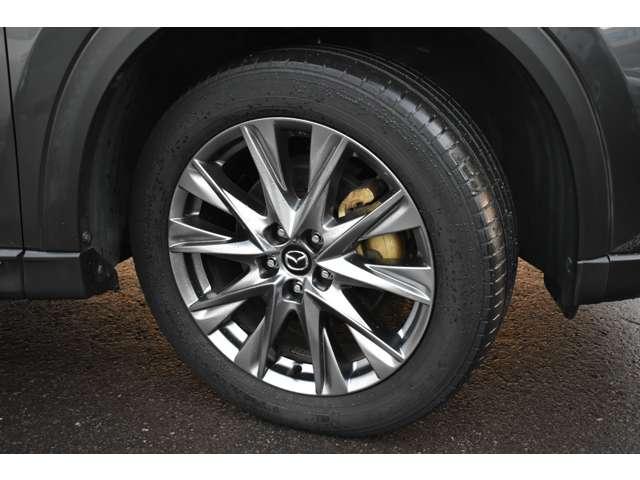 ＣＸ－８ ＸＤ　Ｌ　Ｐａｃｋａｇｅ　７人乗り　電動サンルーフ・ナッパレザー・フロント／　オートリアゲート　定期点検記録簿　ＤＶＤ再生機能　本革シート　シートエアコン　クリアランスソナー　１オーナー　パワーシート　バックカメラ付き　オートハイビーム（18枚目）