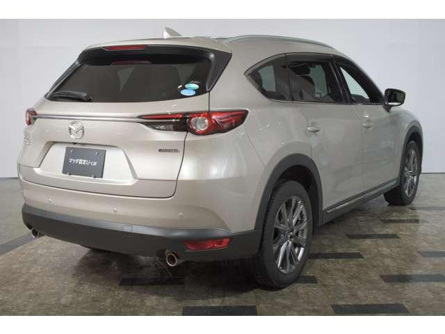 ＣＸ－８ ２５Ｓ　Ｌ　Ｐａｃｋａｇｅ　６人乗り　黒革・１０．２５インチナビ・３６０°ビューモニタ　４ＷＤ　エアシート　オートエアコン　Ｐシート　電動Ｒゲート　ミュージックプレイヤー接続可　ＬＥＤヘッドライト　レーダークルーズ　本革シート　キーフリー（2枚目）