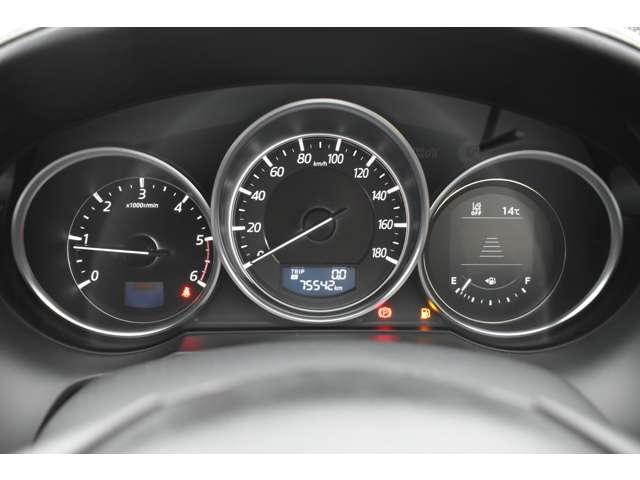 アテンザワゴン ＸＤ　ＰＲＯＡＣＴＩＶＥ　６ＭＴ　セーフティクルーズＰ　６ＭＴ・セーフティクルーズＰ・ナビ・地デジ　ワンオーナー　メモリーナビ　地デジ　パーキングセンサー　ＤＶＤプレーヤー　ＬＥＤライト　オートハイビーム　レーダークルーズコントロール　スマートキー　４ＷＤ（6枚目）