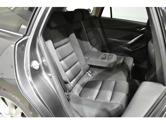 アテンザワゴン ＸＤ　ＰＲＯＡＣＴＩＶＥ　６ＭＴ　セーフティクルーズＰ　６ＭＴ・セーフティクルーズＰ・ナビ・地デジ　ワンオーナー　メモリーナビ　地デジ　パーキングセンサー　ＤＶＤプレーヤー　ＬＥＤライト　オートハイビーム　レーダークルーズコントロール　スマートキー　４ＷＤ（13枚目）