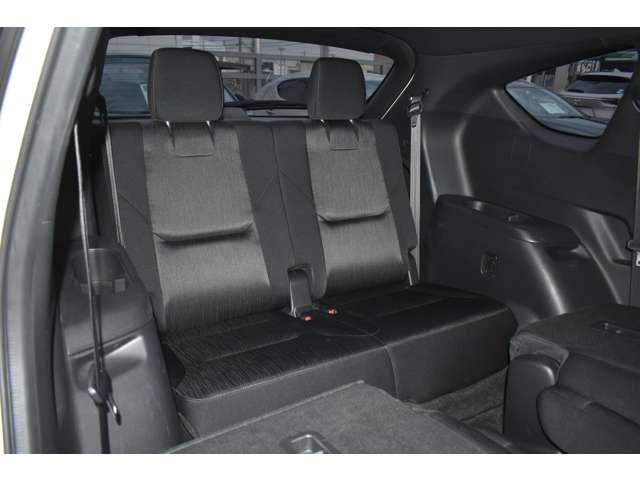 ＣＸ－８ ＸＤ　ＰＲＯＡＣＴＩＶＥ　６人乗り　ＣＤ／ＤＶＤ再生＋地デジ　ウォークスルー６人乗り・ＣＤ／ＤＶＤプレーヤー＋　リアエアコン　アドバンストキー　横滑り防止機能　ＵＳＢポート　電動Ｒゲート　地デジ　アイスト　ＤＶＤ再生可　エアコン　４ＷＤ　パワーシート　三列シート（12枚目）