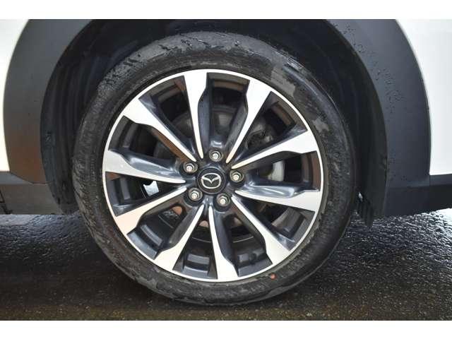 ＣＸ－３ ２．０　２０Ｓ　４ＷＤ　ハイビームコントロール付ＬＥＤライト　ナビ　衝突被害軽減ブレーキ　Ｂモニター　ＬＥＤヘッドライト　ＥＴＣ　オートエアコン　４ＷＤ　スマートキー　アイドリングストップ　横滑り防止　Ｐセンサー（11枚目）