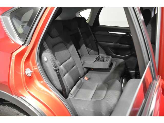 ���A�V�[�g���t�����g���l�̃f�U�C���ŁA��薳�����g�����������܂��B