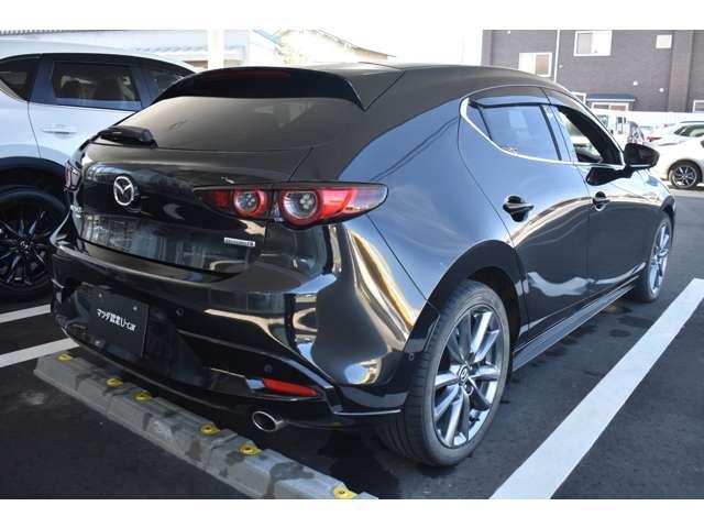 ＭＡＺＤＡ３ファストバック ＸＤ　Ｂｕｒｇｕｎｄｙ　Ｓｅｌｅｃｔｉｏｎ　３６０°セーフテ　赤革　３６０°セーフティＰＫＧ　ナビＴＶ　Ｐシート　レーダークルコン　ＬＥＤ　本革　１オーナー　Ｐシート　アルミ　地デジＴＶ　Ｒカメラ　４ＷＤ　ＤＶＤ再生　ナビＴＶ　ターボ　アイストップ　メモリーナビ（2枚目）