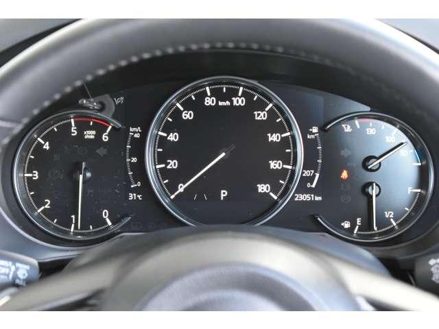 ＣＸ－５ ＸＤ　Ｌ　Ｐａｃｋａｇｅ　ＣＴＳ　Ｑｉ　地デジチューナー　クルージング＆トラフィックサポート・ワイ　パワーバックゲート　レーダーＣ　１オーナー　エアコン　リアカメラ　本革　ＢＴ接続　キーフリー　電動パワーシート　アイストップ　オートＬＥＤ　ターボ　ＴＶナビ（5枚目）
