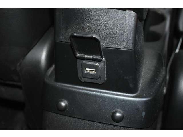 MAZDA2 XD L Package 360°ビューモニター・アダプティブLEDヘッ 全方位カメラ LEDライト パワーシート 4WD アイドリングストップ コーナーソナー 横滑り防止(11枚目)