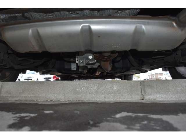 MAZDA2 XD L Package 360°ビューモニター・アダプティブLEDヘッ 全方位カメラ LEDライト パワーシート 4WD アイドリングストップ コーナーソナー 横滑り防止(20枚目)