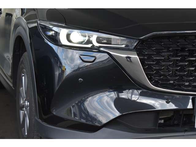 ＣＸ－５ ２．０　２０Ｓ　スマート　エディション　４ＷＤ　ブレーキサポート　３６０度ビューモニター　オートＬＥＤ　４ＷＤ　ＬＥＤ　地デジ　サイドエアバック　横滑り防止装置　アイドリング　盗難防止装置　ＥＴＣ付き　アドバンストキー　バックモニター　メモリーナビ（16枚目）