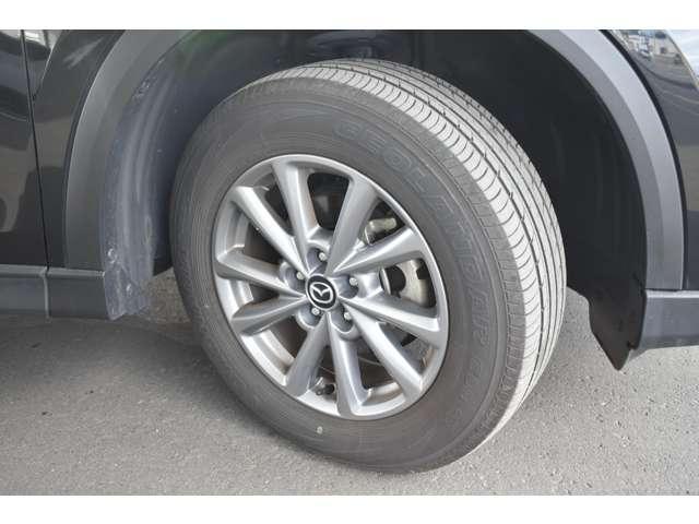 ＣＸ－５ ２．０　２０Ｓ　スマート　エディション　４ＷＤ　ブレーキサポート　３６０度ビューモニター　オートＬＥＤ　４ＷＤ　ＬＥＤ　地デジ　サイドエアバック　横滑り防止装置　アイドリング　盗難防止装置　ＥＴＣ付き　アドバンストキー　バックモニター　メモリーナビ（18枚目）