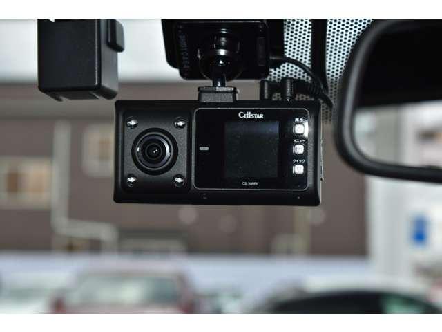 Ｎ－ＷＧＮカスタム カスタム　６６０　Ｌ　ターボ　ホンダ　センシング　４ＷＤ　記録簿　ＡＣ　ナビ＆ＴＶ　ＶＳＡ　ＡＣＣ　フルセグテレビ　ＡＢＳ　ＬＥＤ　１オーナ　パワーステアリング　エアバッグ　コーナーセンサー　衝突軽減　アルミホイール　ＤＶＤ　サイドエアバッグ　４ＷＤ　ターボ（11枚目）