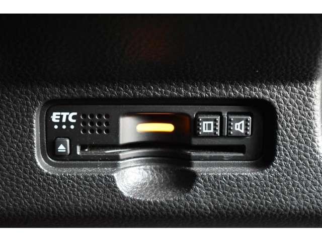 Ｎ－ＷＧＮカスタム カスタム　６６０　Ｌ　ターボ　ホンダ　センシング　４ＷＤ　記録簿　ＡＣ　ナビ＆ＴＶ　ＶＳＡ　ＡＣＣ　フルセグテレビ　ＡＢＳ　ＬＥＤ　１オーナ　パワーステアリング　エアバッグ　コーナーセンサー　衝突軽減　アルミホイール　ＤＶＤ　サイドエアバッグ　４ＷＤ　ターボ（12枚目）