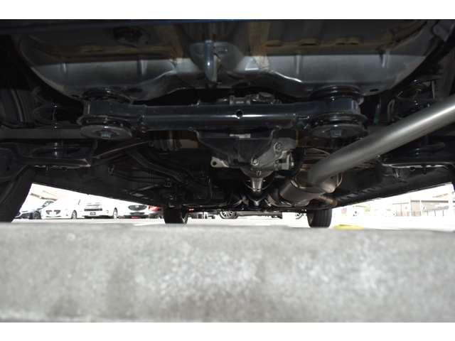 Ｎ－ＷＧＮカスタム カスタム　６６０　Ｌ　ターボ　ホンダ　センシング　４ＷＤ　記録簿　ＡＣ　ナビ＆ＴＶ　ＶＳＡ　ＡＣＣ　フルセグテレビ　ＡＢＳ　ＬＥＤ　１オーナ　パワーステアリング　エアバッグ　コーナーセンサー　衝突軽減　アルミホイール　ＤＶＤ　サイドエアバッグ　４ＷＤ　ターボ（20枚目）