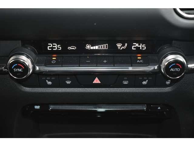 ＣＸ－３０ １．８　ＸＤ　プロアクティブ　ツーリングセレクション　ディー　ターボ車　全カメラ　ＡＷＤ　ＡＵＸ　パワステ　オートハイビーム　スマートキー＆プッシュスタート　地デジＴＶ　メンテナンスノート　ＥＴＣ車載器　ＤＶＤ　パワーシート　バックカメラ　ＴＶ　シートヒーター（7枚目）