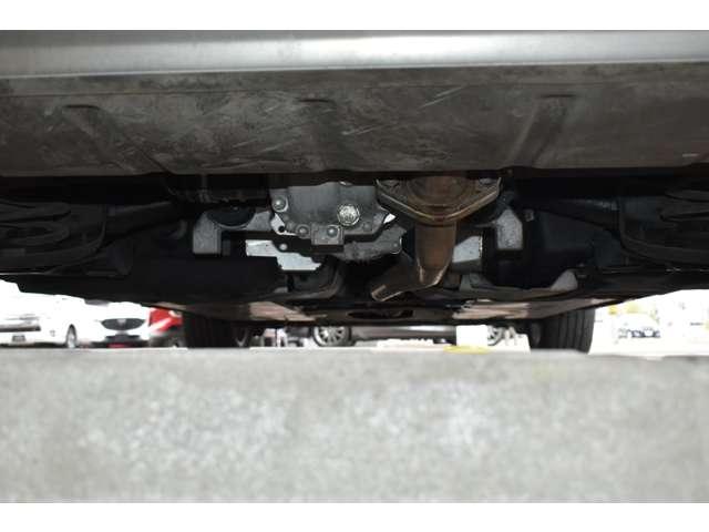 ＣＸ－３０ １．８　ＸＤ　プロアクティブ　ツーリングセレクション　ディー　ターボ車　全カメラ　ＡＷＤ　ＡＵＸ　パワステ　オートハイビーム　スマートキー＆プッシュスタート　地デジＴＶ　メンテナンスノート　ＥＴＣ車載器　ＤＶＤ　パワーシート　バックカメラ　ＴＶ　シートヒーター（20枚目）