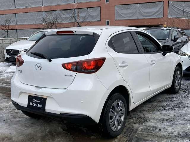 ＭＡＺＤＡ２ １．５　１５Ｓ　４ＷＤ　ビジネスユースＰＫＧ　ＨＢＣ付きＬＥＤライト　追突防止装置　メモリーナビ　ＬＥＤ　横滑り防止　オートエアコン　オートハイビーム　コーナーセンサー　ＥＴＣ　４ＷＤ　アイドリングストップ　バックカメラ（2枚目）