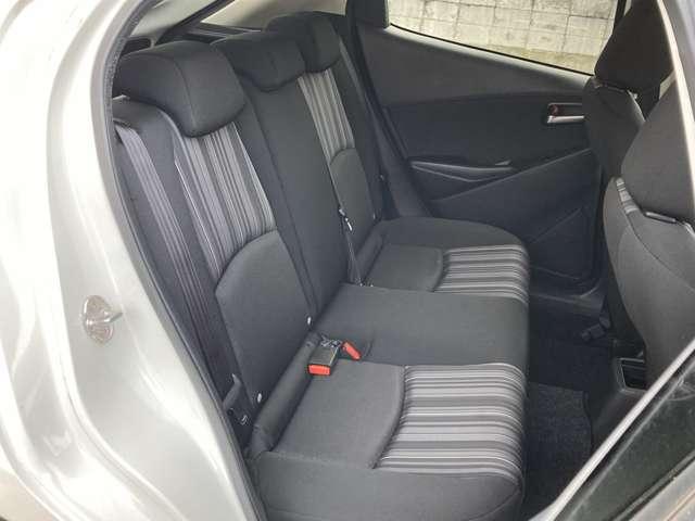 ＭＡＺＤＡ２ １．５　１５Ｓ　４ＷＤ　ビジネスユースＰＫＧ　ＨＢＣ付きＬＥＤライト　追突防止装置　メモリーナビ　ＬＥＤ　横滑り防止　オートエアコン　オートハイビーム　コーナーセンサー　ＥＴＣ　４ＷＤ　アイドリングストップ　バックカメラ（9枚目）