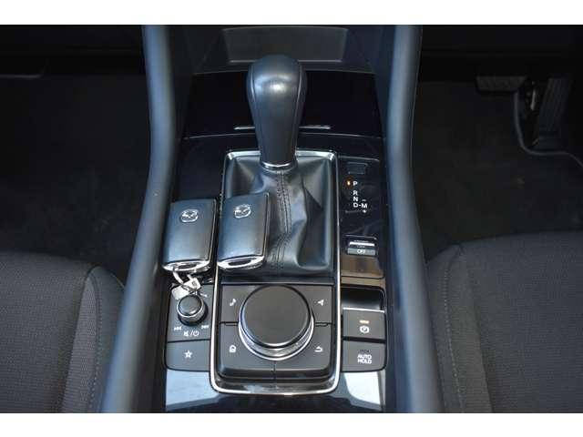 ＭＡＺＤＡ３ファストバック ＦＡＳＴＢＡＣＫ　２０Ｓ　ＰＲＯＡＣＴＩＶＥ　Ｔｏｕｒｉｎｇ　３６０°セーフティパッケージ　全周囲モニタ　レーダークルコン　ＬＥＤライト　メモリーナビ　オートハイビーム　エアバッグ　ミュージックプレイヤー接続可　ＡＢＳ　キーフリー　ナビＴＶ　バックカメラ　記録簿（8枚目）