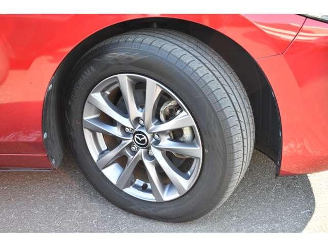 ＭＡＺＤＡ３ファストバック ＦＡＳＴＢＡＣＫ　２０Ｓ　ＰＲＯＡＣＴＩＶＥ　Ｔｏｕｒｉｎｇ　３６０°セーフティパッケージ　全周囲モニタ　レーダークルコン　ＬＥＤライト　メモリーナビ　オートハイビーム　エアバッグ　ミュージックプレイヤー接続可　ＡＢＳ　キーフリー　ナビＴＶ　バックカメラ　記録簿（18枚目）