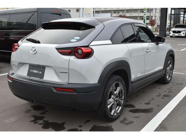 MX-30 Modern Confidence Package 360°セーフティパッケージ・セーフティパ レーダーブレーキ スマキー AWD Etc 盗難防止装置 360°カメラ ACC ナビTV Sヒーター PWシート DSC ABS Bカメラ キーフリー(3枚目)