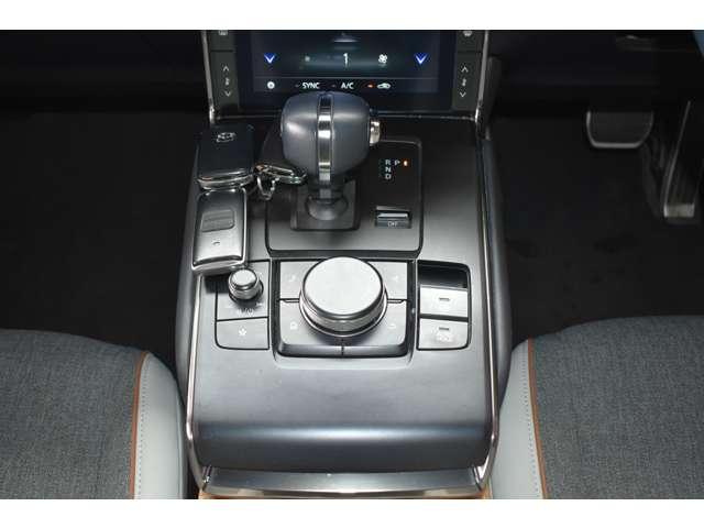 MX-30 Modern Confidence Package 360°セーフティパッケージ・セーフティパ レーダーブレーキ スマキー AWD Etc 盗難防止装置 360°カメラ ACC ナビTV Sヒーター PWシート DSC ABS Bカメラ キーフリー(9枚目)