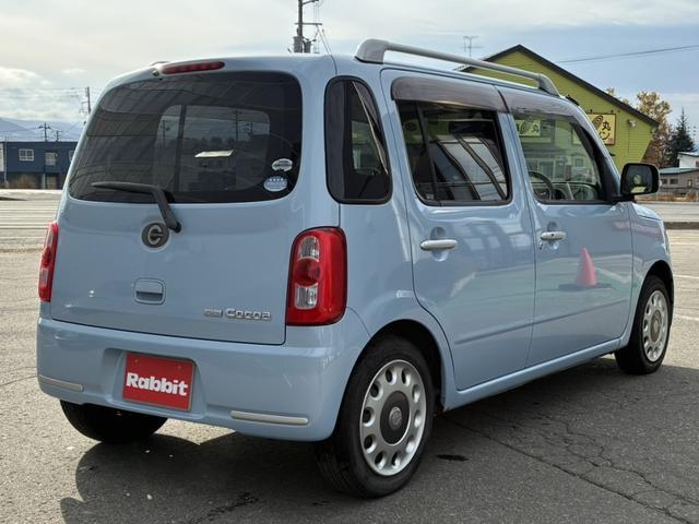 ミラココア ６６０　プラス　Ｘ　４ＷＤ　純正ＣＤオーディオ・ベンチシート・オートエ　セキュリティーアラーム　エアバック　インテリキー　デュアルエアバック　ＡＡＣ　寒冷地仕様　ＡＢＳ付　パワーウインドウ　パワーステアリング　キーフリー　４ＷＤ（2枚目）