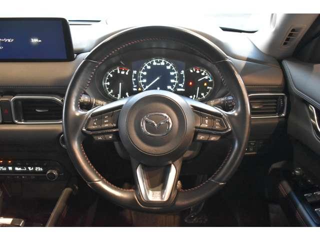 ＣＸ－５ ＸＤ　ＢＬＡＣＫ　ＴＯＮＥ　ＥＤＩＴＩＯＮ　地デジ　特別仕様車ブラックトーンエディション　ＬＥＤライト　アドバンスドキー　クリアランスソナー　ＥＴＣ　運転席パワーシート　前席シートヒーター　ＡＷＤ　ターボ　ＤＳＣ　ナビＴＶ　バックカメラ　盗難防止装置（4枚目）