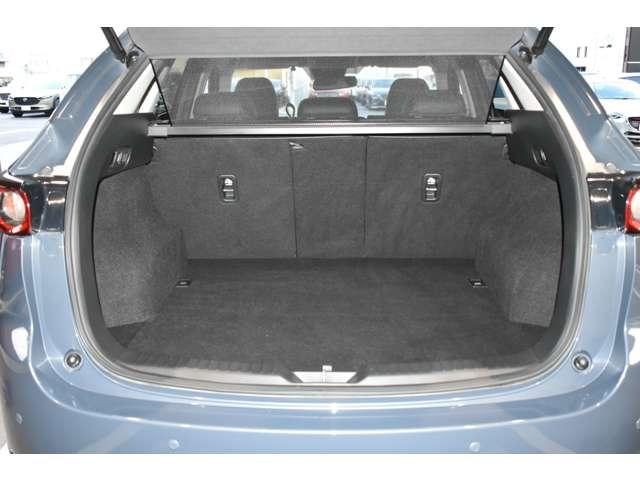 ＣＸ－５ ＸＤ　ＢＬＡＣＫ　ＴＯＮＥ　ＥＤＩＴＩＯＮ　地デジ　特別仕様車ブラックトーンエディション　ＬＥＤライト　アドバンスドキー　クリアランスソナー　ＥＴＣ　運転席パワーシート　前席シートヒーター　ＡＷＤ　ターボ　ＤＳＣ　ナビＴＶ　バックカメラ　盗難防止装置（15枚目）