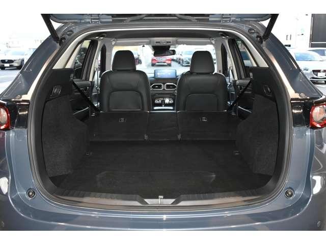 ＣＸ－５ ＸＤ　ＢＬＡＣＫ　ＴＯＮＥ　ＥＤＩＴＩＯＮ　地デジ　特別仕様車ブラックトーンエディション　ＬＥＤライト　アドバンスドキー　クリアランスソナー　ＥＴＣ　運転席パワーシート　前席シートヒーター　ＡＷＤ　ターボ　ＤＳＣ　ナビＴＶ　バックカメラ　盗難防止装置（16枚目）