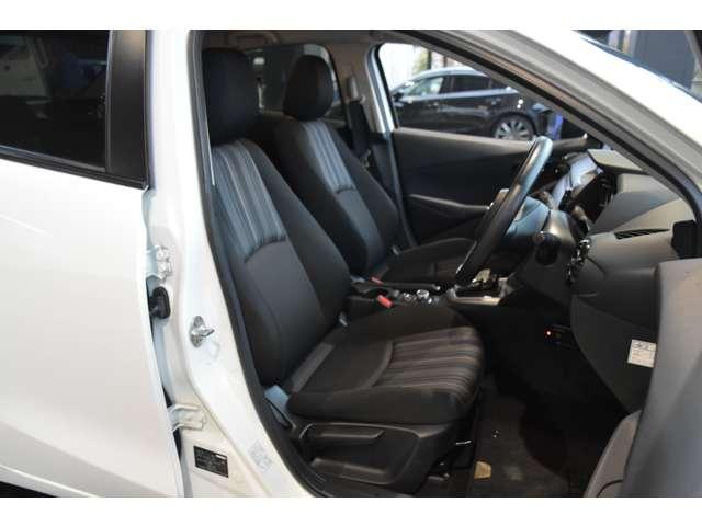 ＭＡＺＤＡ２ １．５　１５Ｓ　４ＷＤ　ビジネスユースＰＫＧ　ＨＢＣ付きＬＥＤライト　追突防止装置　メモリーナビ　ＬＥＤ　横滑り防止　オートエアコン　オートハイビーム　コーナーセンサー　ＥＴＣ　４ＷＤ　アイドリングストップ　バックカメラ（8枚目）