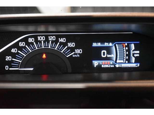 ソリオ １．２　Ｇ　４ＷＤ　電動スライドドア　バックアイカメラ　サイドエアＢ　キーフリー　運転席エアバッグ　横滑防止　インテリキー　ＡＡＣ　助手席エアバッグ　オートハイビーム　ＥＴＣ車載器　パワステ　フルフラット　ＡＢＳ　４ＷＤ（4枚目）