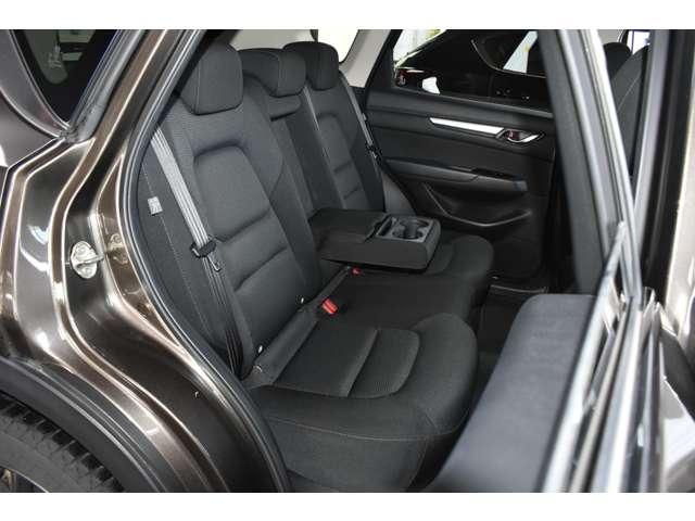 ���A�V�[�g���t�����g���l�̃f�U�C���ŁA��薳�����g�����������܂��B