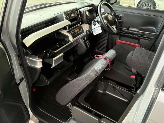 フレアワゴン ＨＹＢＲＩＤ　ＸＳ　両側電動スライドドア　社外ドラレコ　Ｗ電動ドア　サイドエアバック　パワステ　ＡＡＣ　Ｓエネチャージ　スマートブレーキサポート　助手席エアバッグ　運転席エアバッグ　Ｐセンサー　ハイビームアシスト　ＡＢＳ（14枚目）