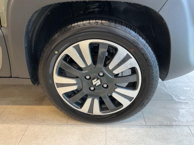 クロスビー ＨＹＢＲＩＤ　ＭＺ　４型　４ＷＤ　ナビ・オーディオレス　スノーモード付４ＷＤ　アダプティブクルーズコントロール　衝突被害軽減システム　横滑り防止機能　アイドリングストップ　プッシュスタート　オートエアコン　シートヒーター（31枚目）