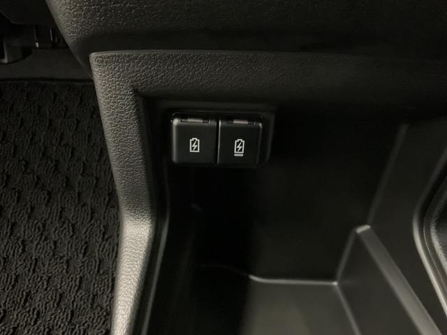 クロスビー ＨＹＢＲＩＤ　ＭＺ　４型　４ＷＤ　ナビ・オーディオレス　スノーモード付４ＷＤ　アダプティブクルーズコントロール　衝突被害軽減システム　横滑り防止機能　アイドリングストップ　プッシュスタート　オートエアコン　シートヒーター（52枚目）