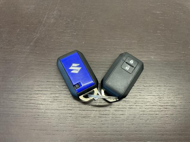 クロスビー ＨＹＢＲＩＤ　ＭＺ　４型　４ＷＤ　ナビ・オーディオレス　スノーモード付４ＷＤ　アダプティブクルーズコントロール　衝突被害軽減システム　横滑り防止機能　アイドリングストップ　プッシュスタート　オートエアコン　シートヒーター（74枚目）