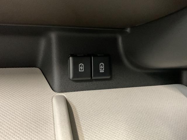 スペーシア ＨＹＢＲＩＤ　Ｘ　４ＷＤ　ナビ・オーディオレス　両側リア電動スライドドア　衝突被害軽減システム　横滑り防止機能　アイドリングストップ　プッシュスタート　オートエアコン　シートヒーター（52枚目）